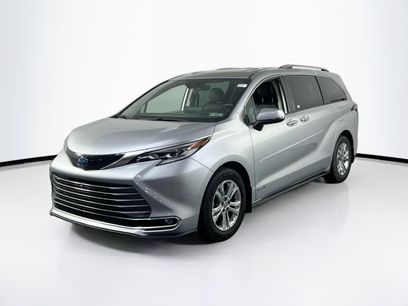 Used 2021 Toyota Sienna Platinum
