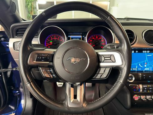 Used 2018 Ford Mustang GT Premium image 19