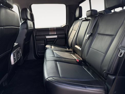 Used 2016 Ford F150 Lariat w/ Heavy-Duty Payload Package AWD/4WD image 13