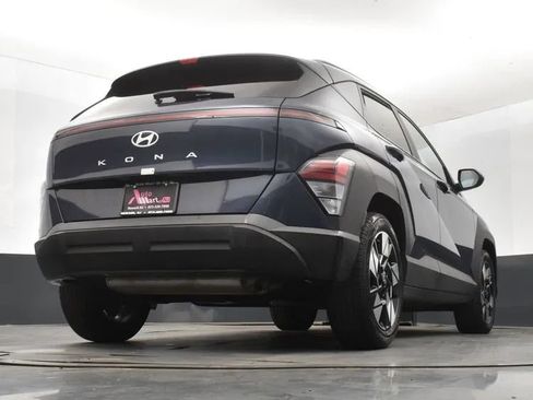 Used 2025 Hyundai Kona SEL FWD image 13