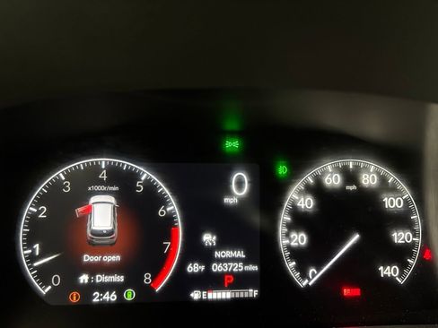 Used 2024 Honda Pilot TrailSport image 13