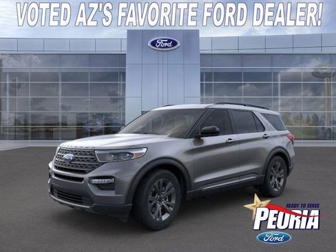 New 2024 Ford Explorer XLT w/ Equipment Group 202A image 24