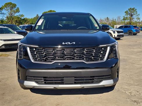 New 2026 Kia Sorento LX image 3