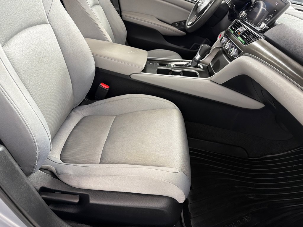 Used 2018 Honda Accord LX image 18