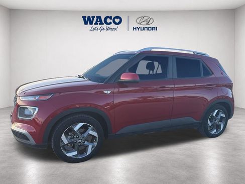Used 2023 Hyundai Venue SEL w/ Cargo Package FWD image 6