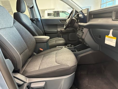 New 2025 Ford Maverick XLT w/ XLT Luxury Package AWD/4WD image 48