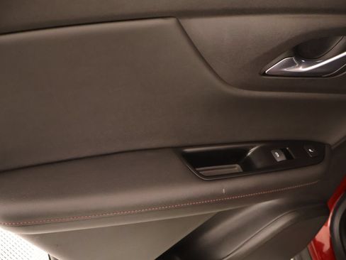 Used 2019 Chevrolet Blazer RS AWD/4WD image 16
