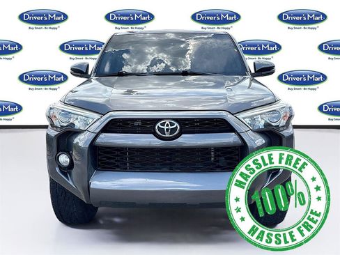 Used 2018 Toyota 4Runner SR5 Premium AWD/4WD image 2