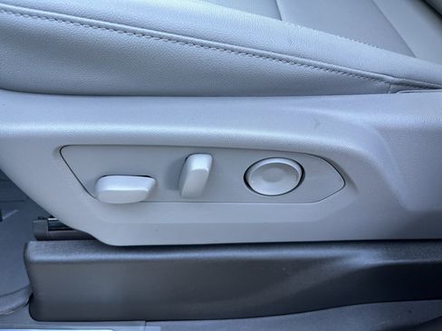 New 2026 GMC Sierra 1500 SLT w/ SLT Premium Package image 27