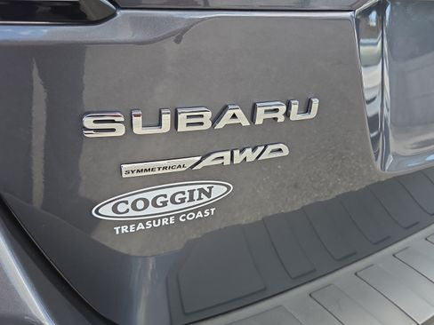 Used 2025 Subaru Outback Touring AWD/4WD image 15