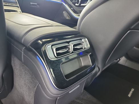 Used 2022 Mercedes-Benz S 500 4MATIC image 19