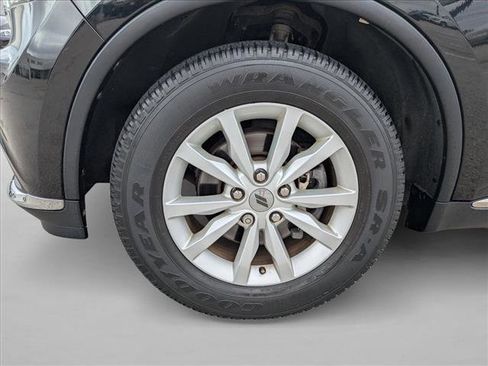 Used 2020 Dodge Durango SXT w/ 3rd Row Seating Group RWD image 24