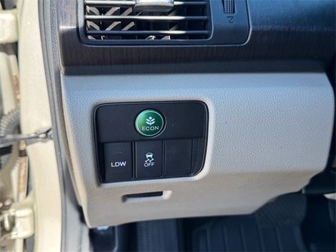 Used 2015 Honda Accord EX-L image 18