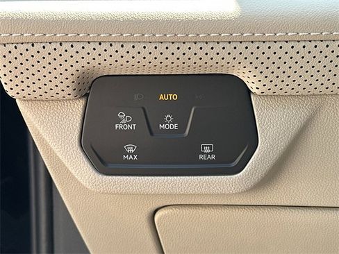 New 2026 Volkswagen Atlas SEL image 35