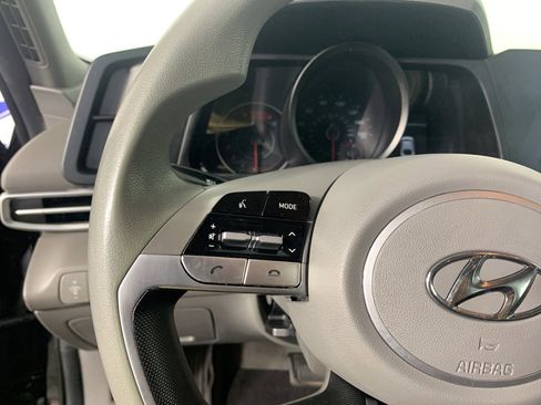 Used 2023 Hyundai Elantra SEL w/ Cargo Package image 19