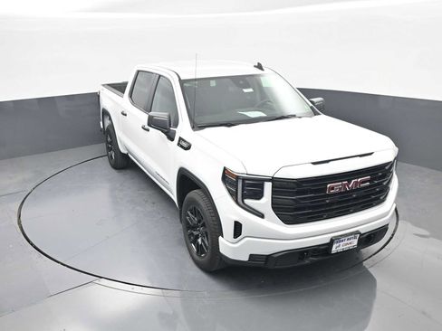 Used 2026 GMC Sierra 1500 Pro w/ Graphite Edition AWD/4WD image 24