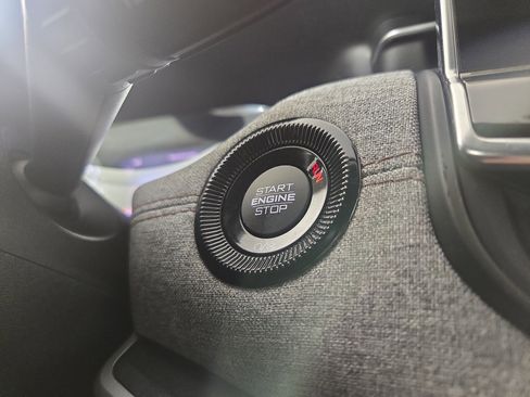 Used 2022 Jeep Compass Latitude image 25