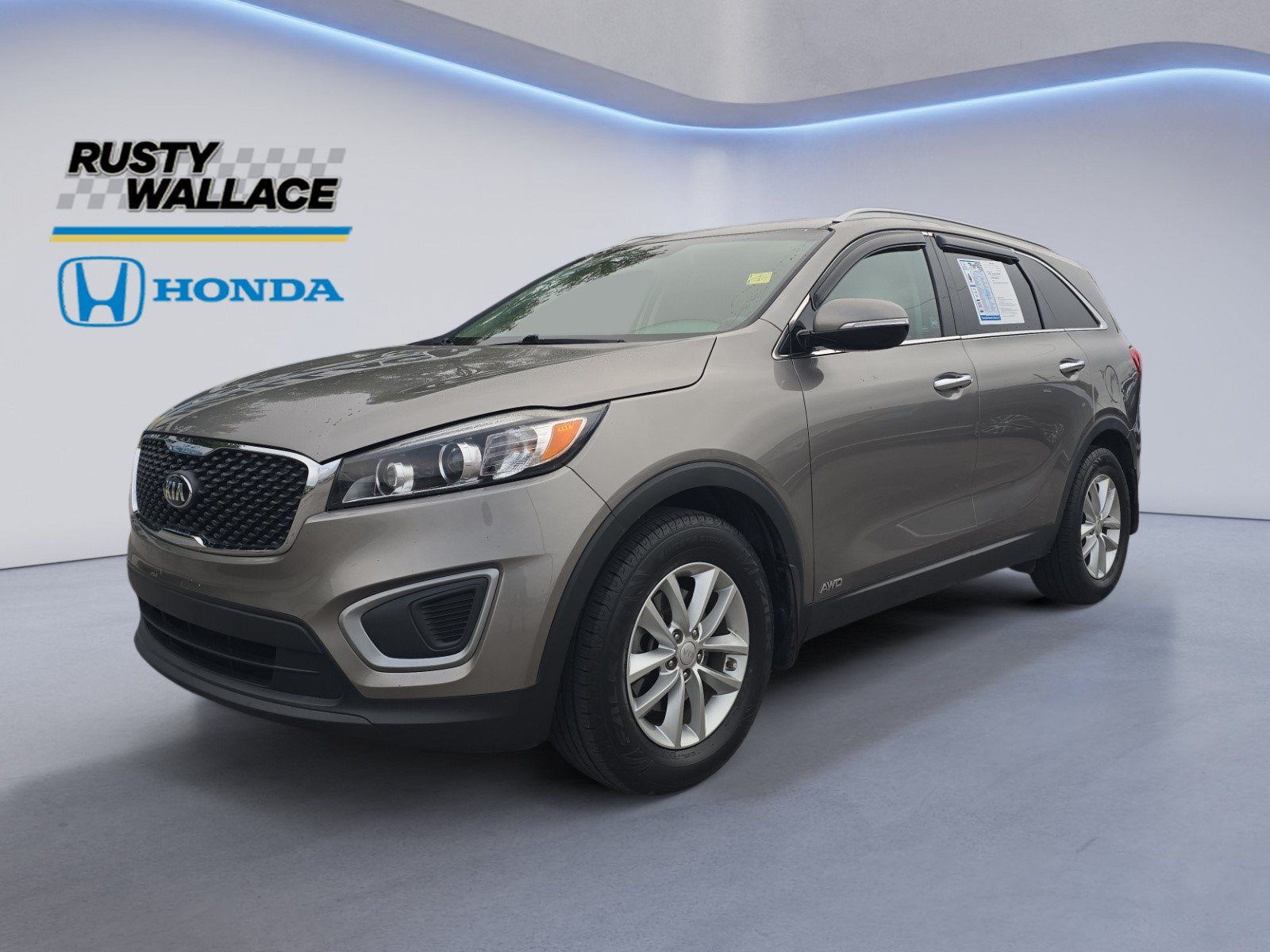Used 2018 Kia Sorento AWD image 1