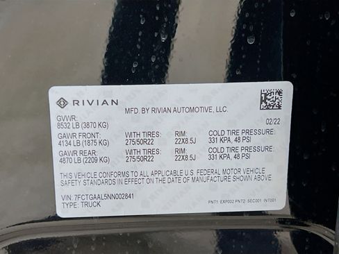 Used 2022 Rivian R1T Launch Edition image 32