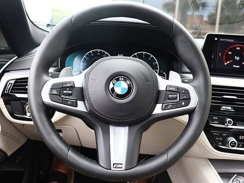 Used 2019 BMW M550i xDrive w/ Premium Package 2 AWD/4WD image 45