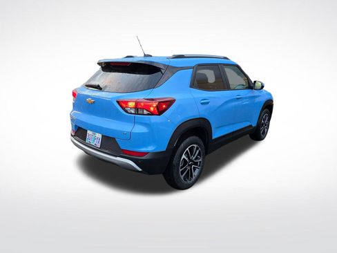 Used 2024 Chevrolet TrailBlazer LT w/ Convenience Package image 5