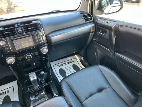 Used 2016 Toyota 4Runner TRD Pro image 32