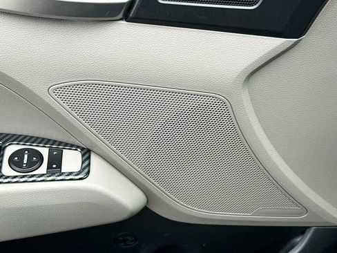 Used 2019 Hyundai Elantra SE image 20