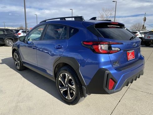 Certified 2025 Subaru Crosstrek 2.0i Premium image 3