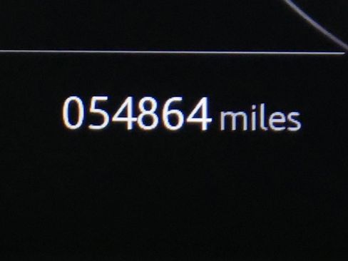 Used 2021 Land Rover Range Rover Autobiography Fifty Edition image 23