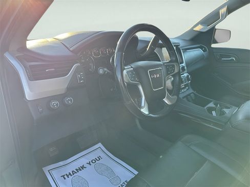 Used 2019 GMC Yukon SLT image 22