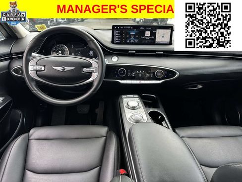 Used 2025 Genesis GV70 2.5T AWD/4WD image 12