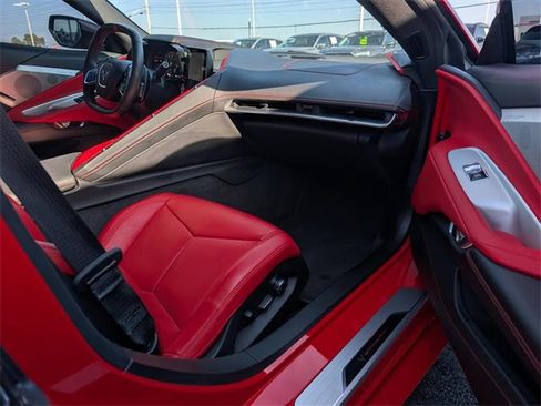 Used 2022 Chevrolet Corvette Stingray Preferred Cpe w/ Battery Protection Package image 21