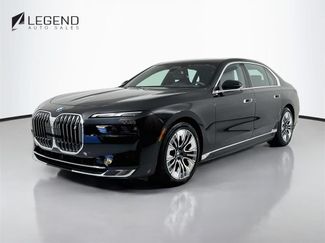 Used 2023 BMW i7 xDrive60 AWD/4WD video 1