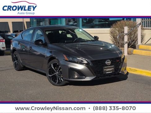 Certified 2023 Nissan Altima 2.5 SR image 1