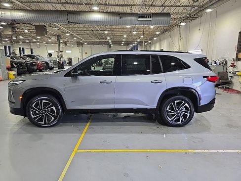 New 2026 Buick Enclave Sport Touring FWD image 4