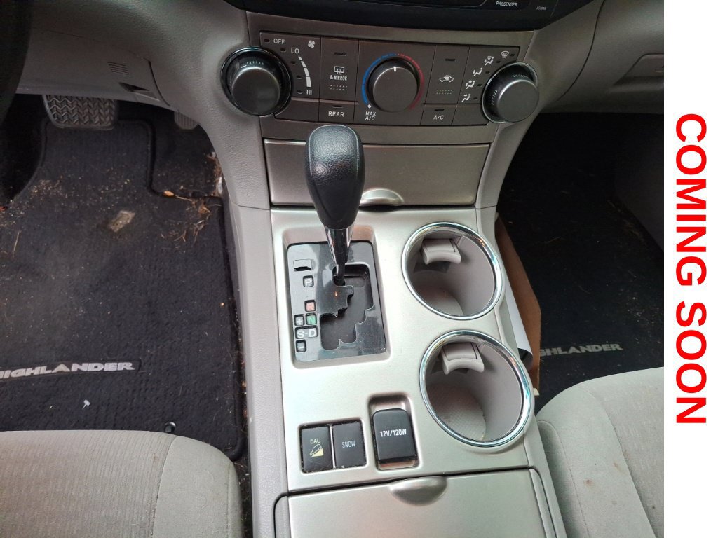 Used 2011 Toyota Highlander 4WD w/ Tech Pkg image 17