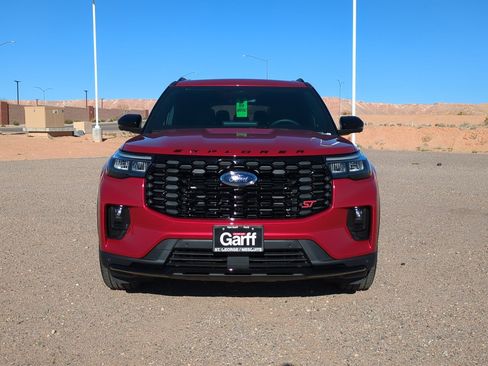 Used 2026 Ford Explorer ST w/ Sun And Sound Package image 9
