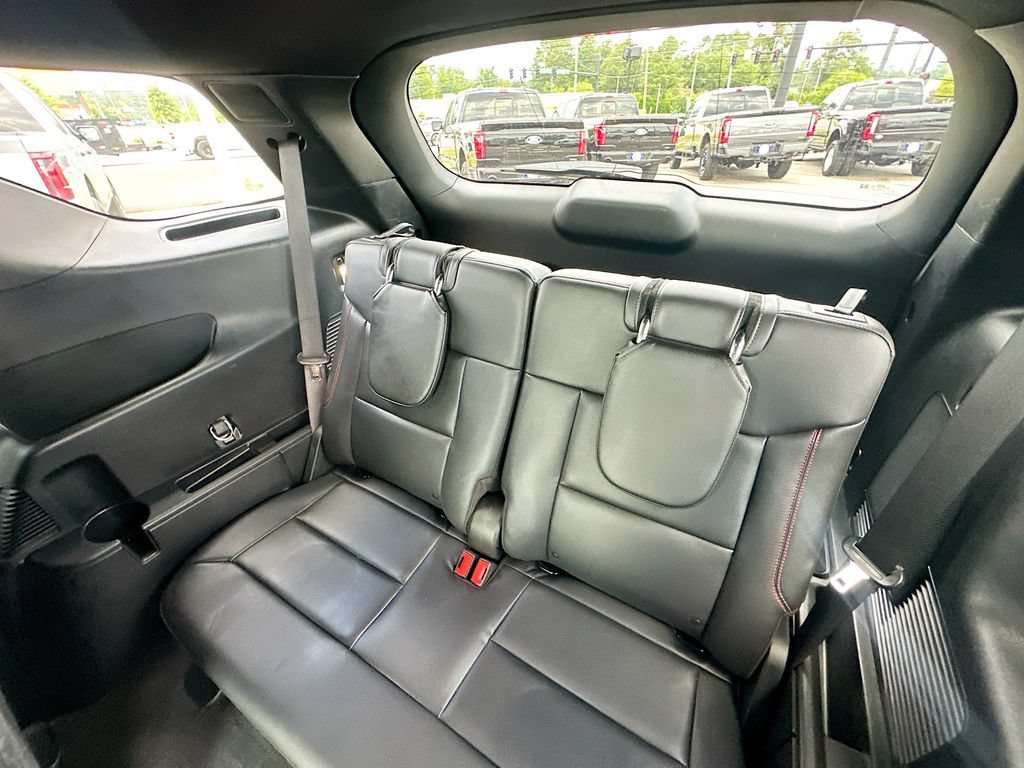 Used 2023 Ford Explorer ST-Line w/ Class IV Trailer Tow Package RWD image 4