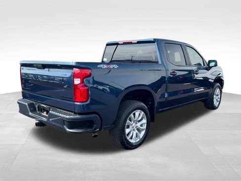 Used 2021 Chevrolet Silverado 1500 Custom w/ LPO, Dark Essentials Package AWD/4WD image 8