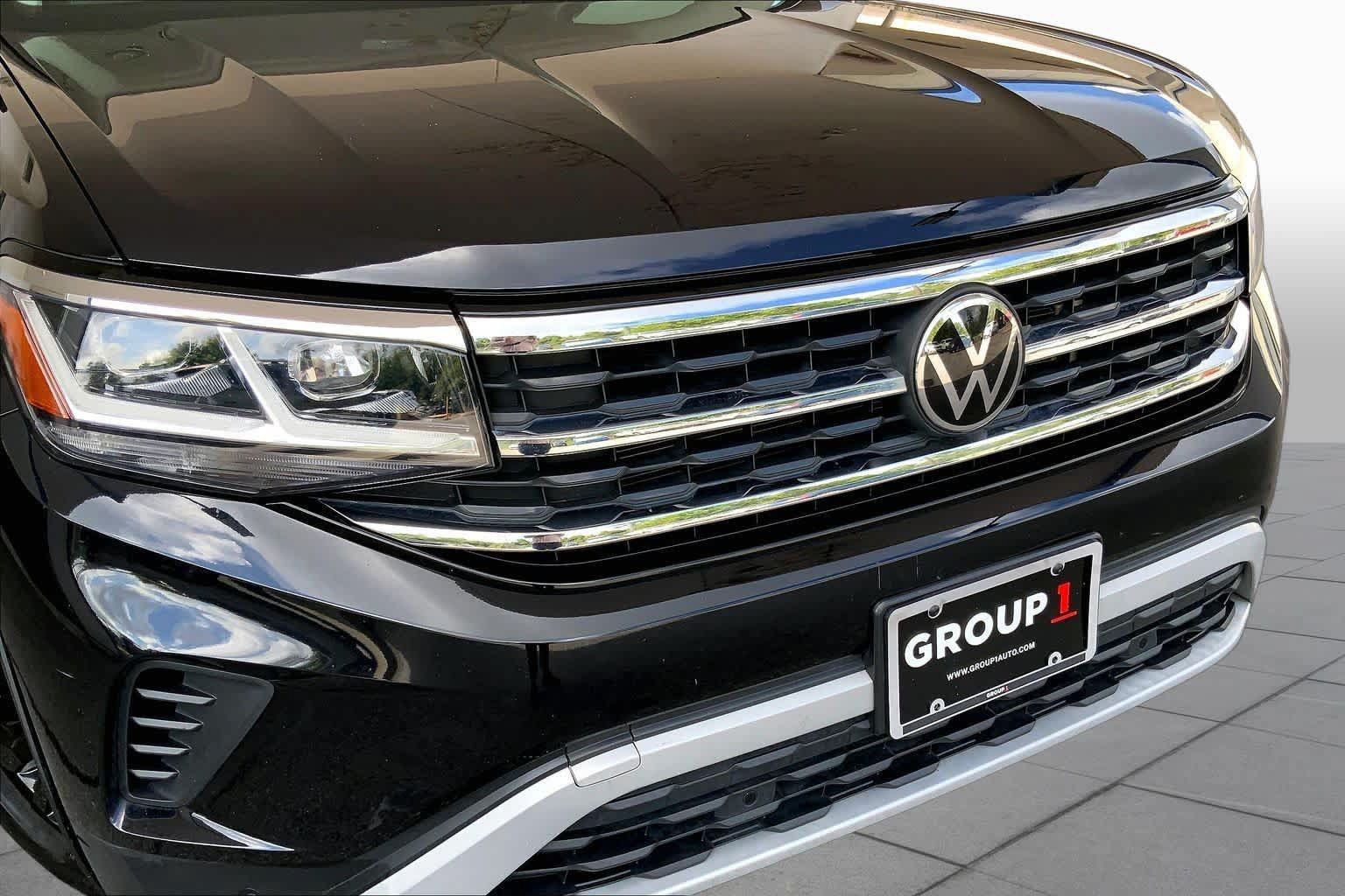Used 2023 Volkswagen Atlas SE w/ Black Wheel Package AWD/4WD image 30