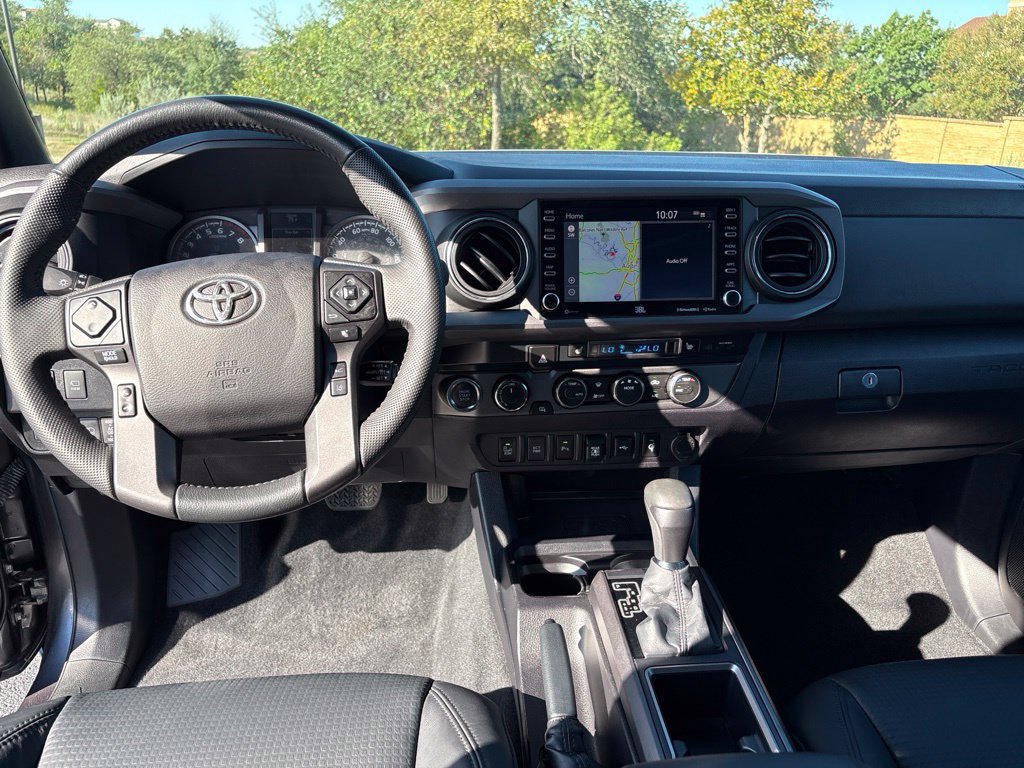 Used 2021 Toyota Tacoma TRD Off-Road w/ TRD Premium Off Road Package AWD/4WD image 16
