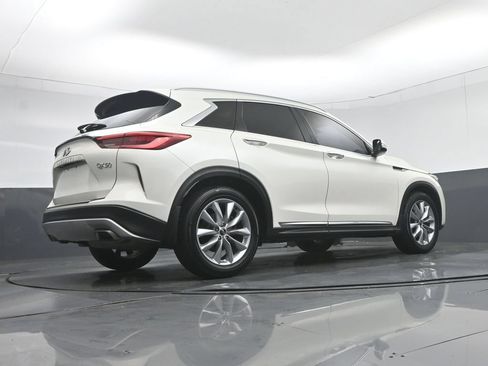 Used 2019 INFINITI QX50 Luxe w/ Navigation Package FWD image 56