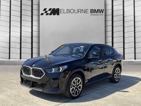 New 2026 BMW X2 xDrive28i w/ Technology Package image 3