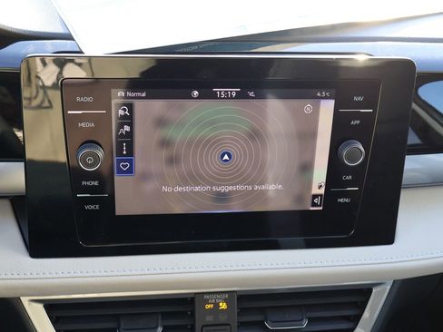 New 2026 Volkswagen Taos SEL image 27