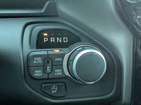 New 2026 RAM 1500 Big Horn AWD/4WD image 22