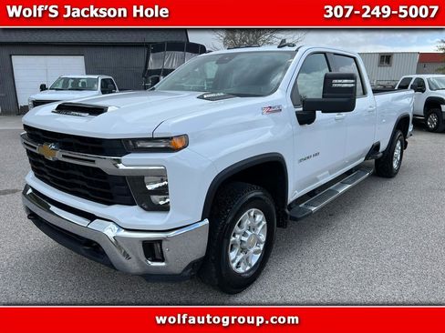 Used 2024 Chevrolet Silverado 3500 LT w/ True North Edition AWD/4WD image 1