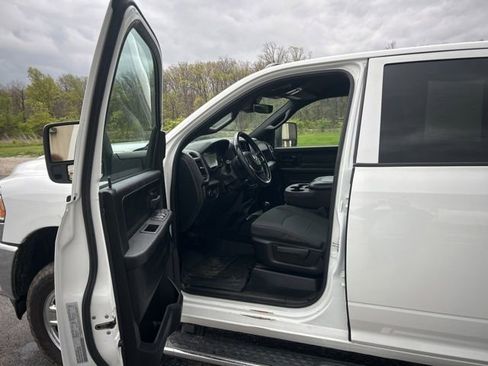 Used 2023 RAM 2500 Tradesman w/ Safety Group AWD/4WD image 12