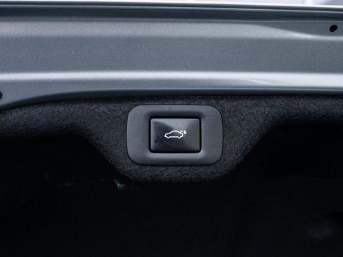 Used 2023 Lexus ES 350 w/ Premium Package image 10