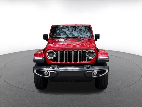 Used 2025 Jeep Wrangler Unlimited Sahara AWD/4WD image 2
