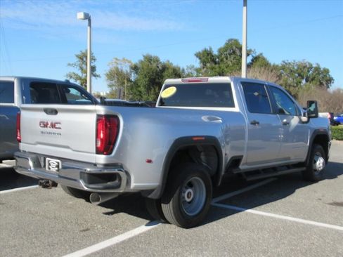 Used 2023 GMC Sierra 3500 Pro w/ Convenience Package image 5